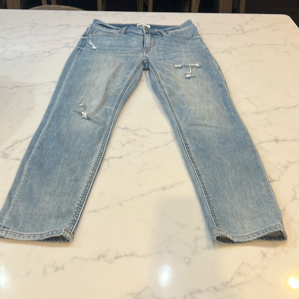 Studio blue jeans, size 28